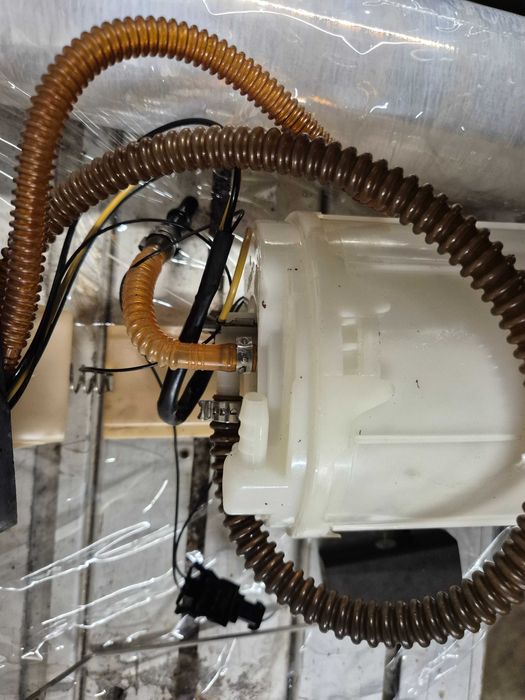 Audi s3 8l pompa paliwa Amk/Bam pompka paliwa