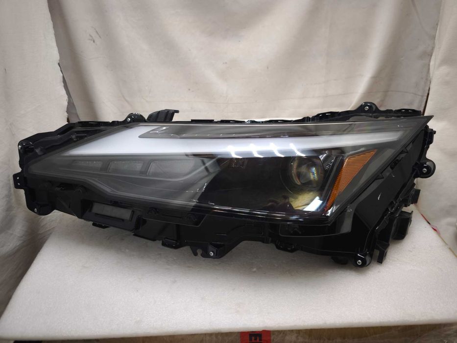 Фара Lexus RZ 2023 LED  8118546110 8114546110