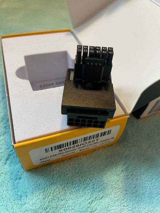 Adapter Kątowy 90 Stopni ezdiy-fab 12vhpwr (12+4 pin) z51