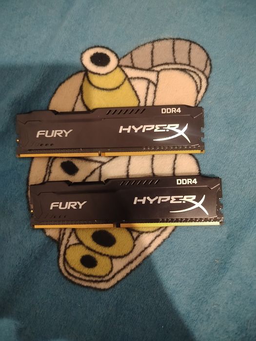 Kości ram HyperX ddr4, 2x4 gb.