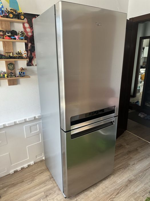 Whirlpool No Frost ширина 70 см
