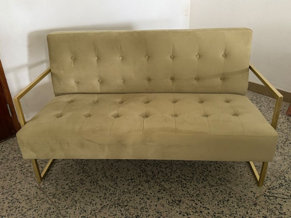 Sofá de 2 lugares / banqueta