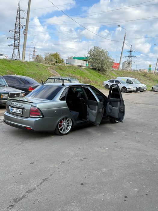Лада приора 2008