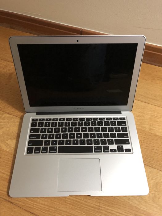 Macbook Air 13" 2015 em óptimo estado - OPÇÃO DE BATERIA NOVA