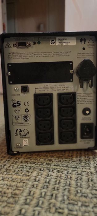 APC Smart-UPS 1000VA A1000I, УПС, бесперебрйник под восстановление или на запчасти