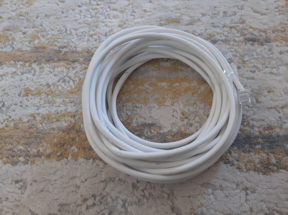 8-Meter Ethernet Cable447058878945054721