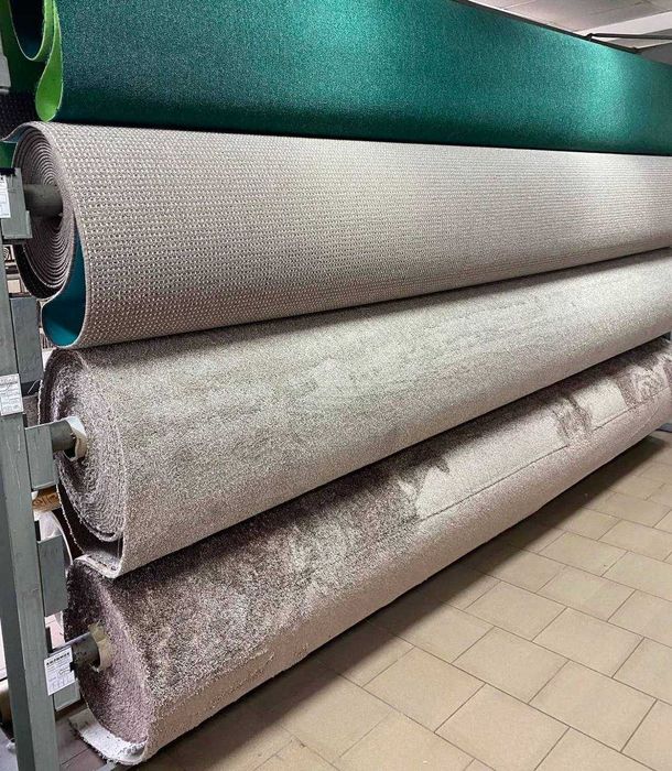 Ковролін , більше 150 видів .