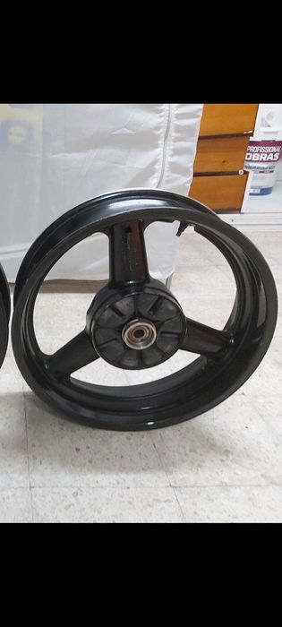 Jante Traseira moto suzuki,GSX F como nova