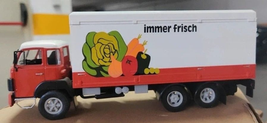 Coleção camiões antigos SAURER