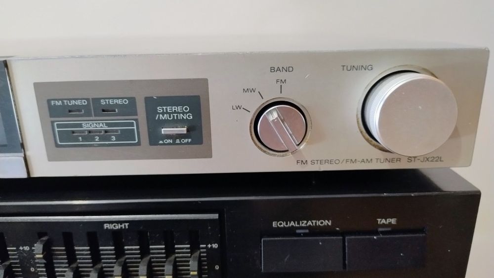 Tuner Sony ST-JX22L