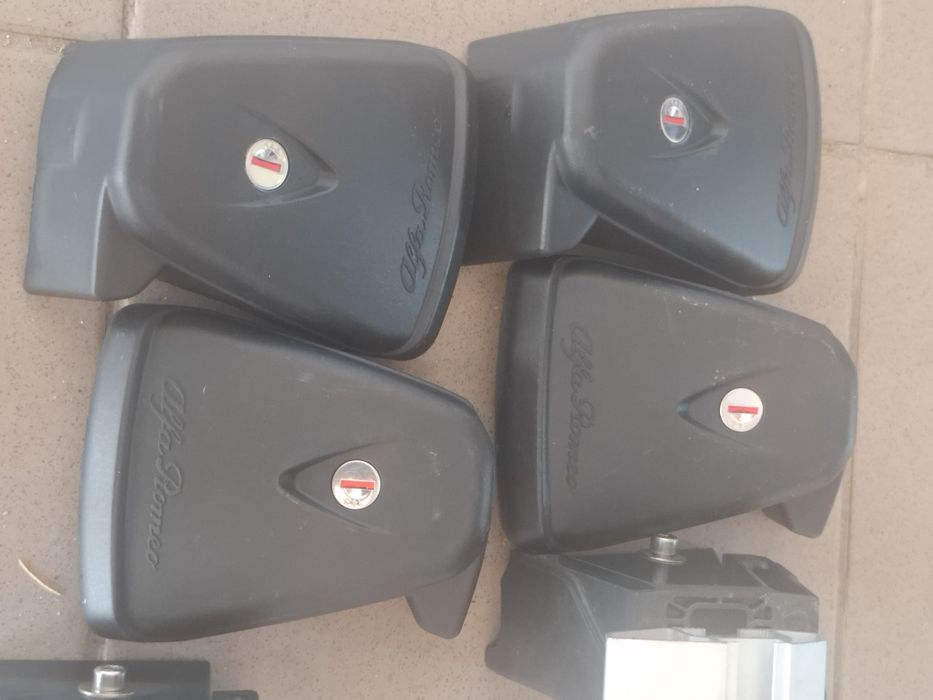 Sprzedam box do Alfa romeo