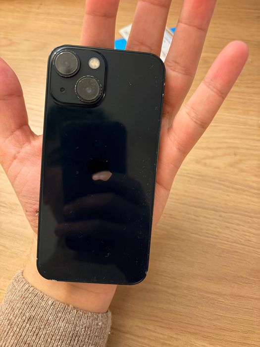 iPhone 13 mini preto