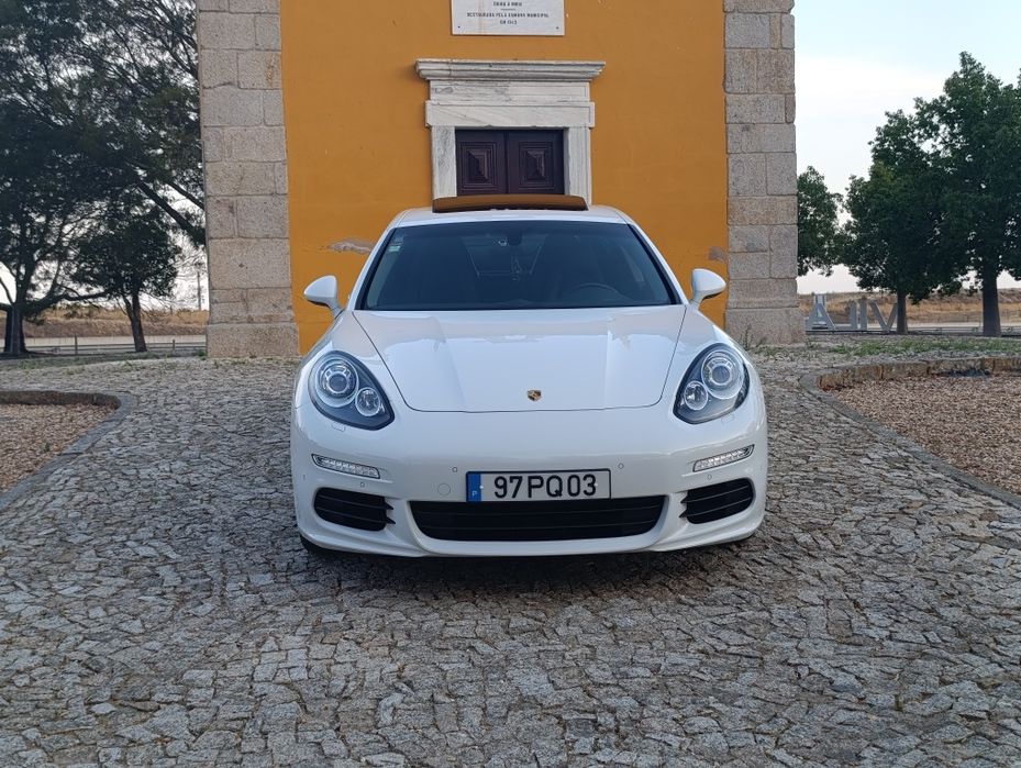 Porche panamera Stuttgart 3.0 d  V6 300 CV 88.000 KMS 2015-03 nacional — photo 2