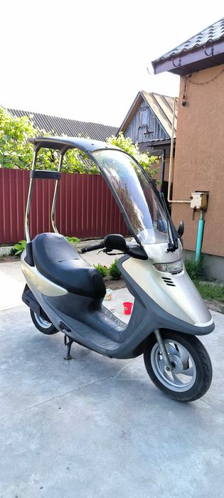 Скутер Honda cabina 90