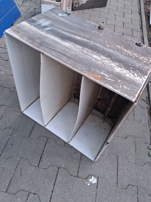 wanna galwaniczna, zbiornik na chemię