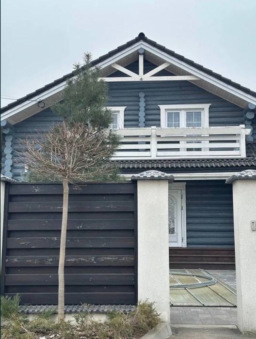 Цікавий будинок з сауною, 160м2, 7.5 соток