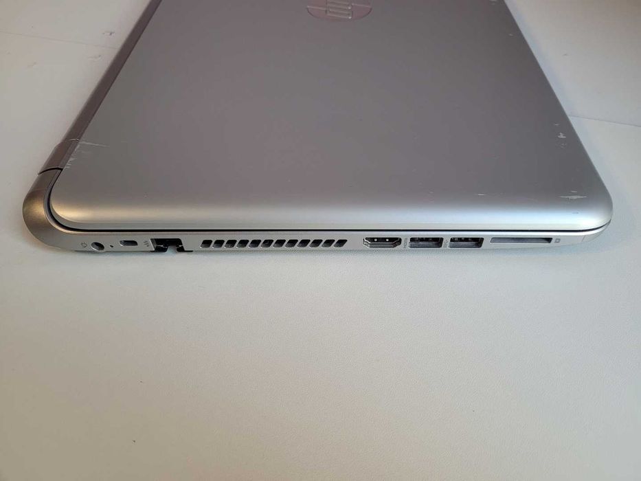 Laptop HP 15-N029eo TS AMD A8 8GB Ram / SSD 250GB / Dotykowy -Stan BDB