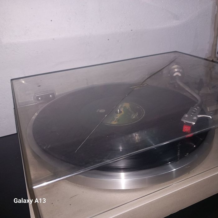 Gira-discos pioneer PL 514