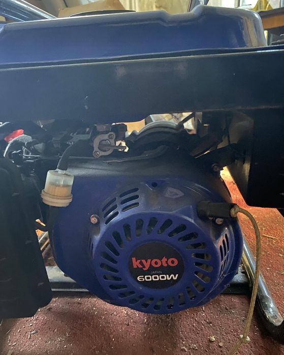 генератор бензиновий 6000w 3 фази