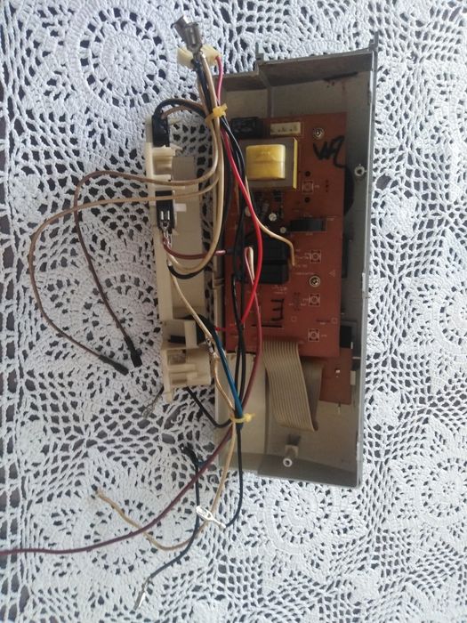 Panel sterowania kuchenki mikrofalowej elektrolux ESM2840