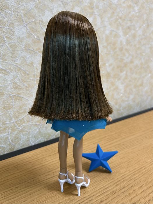 Кукла Bratz Nevra