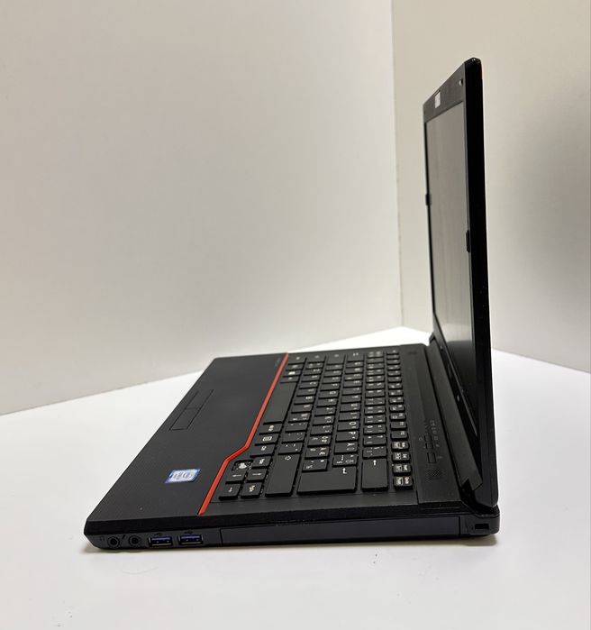 Fujitsu Lifebook 14” 8/128GB SSD i5-6200 ідеальний для навчання
