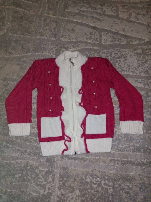 Сведр на дівчинку