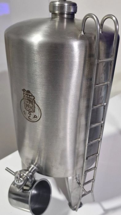 Artesanais em inox polido duram vidas