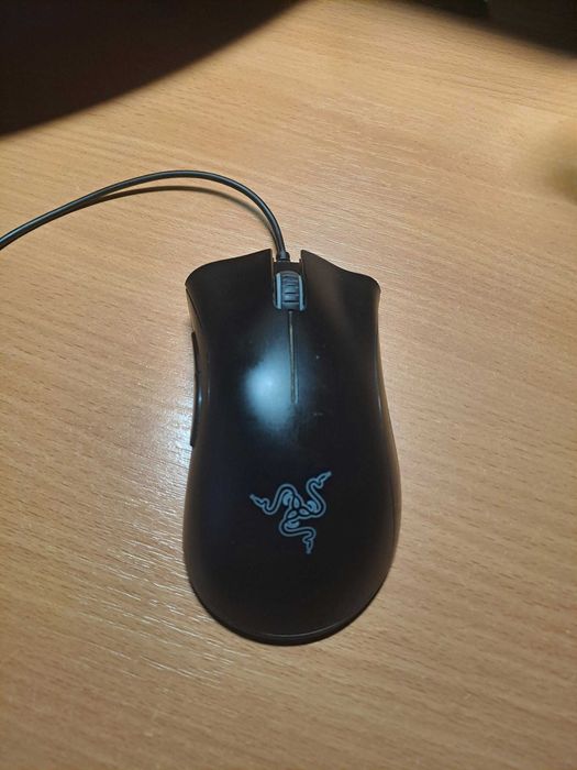 Дротова ігрова миша Razer