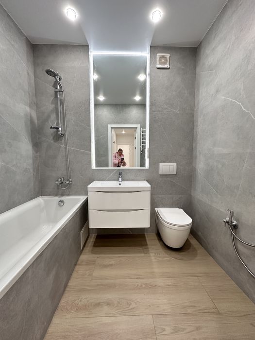 Мін. Оформл. 2 кім 53 кв.м в ЖК Сонячний, Софія, Боголюбрва