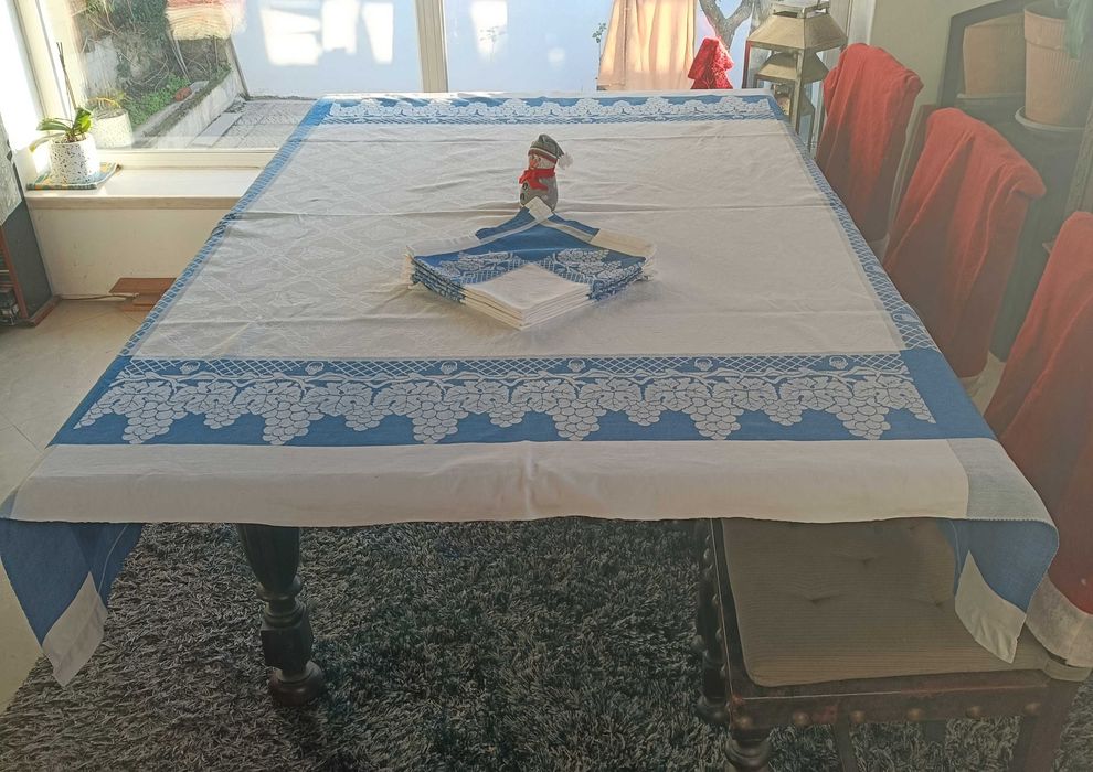 Toalhas de Linho e Renda436854463797012485