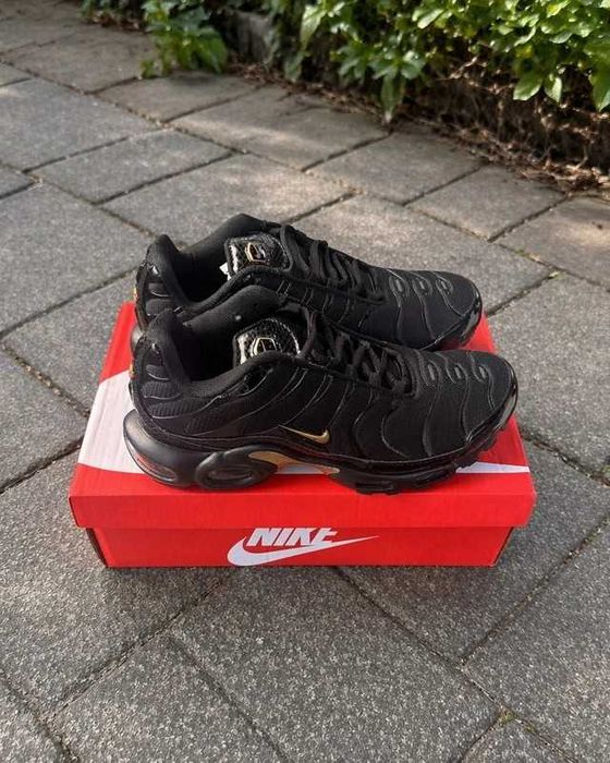 Air_Max_TN_Czarny R.40