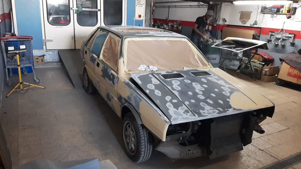 Lancia Delta 1.6 GT ie foto 4
