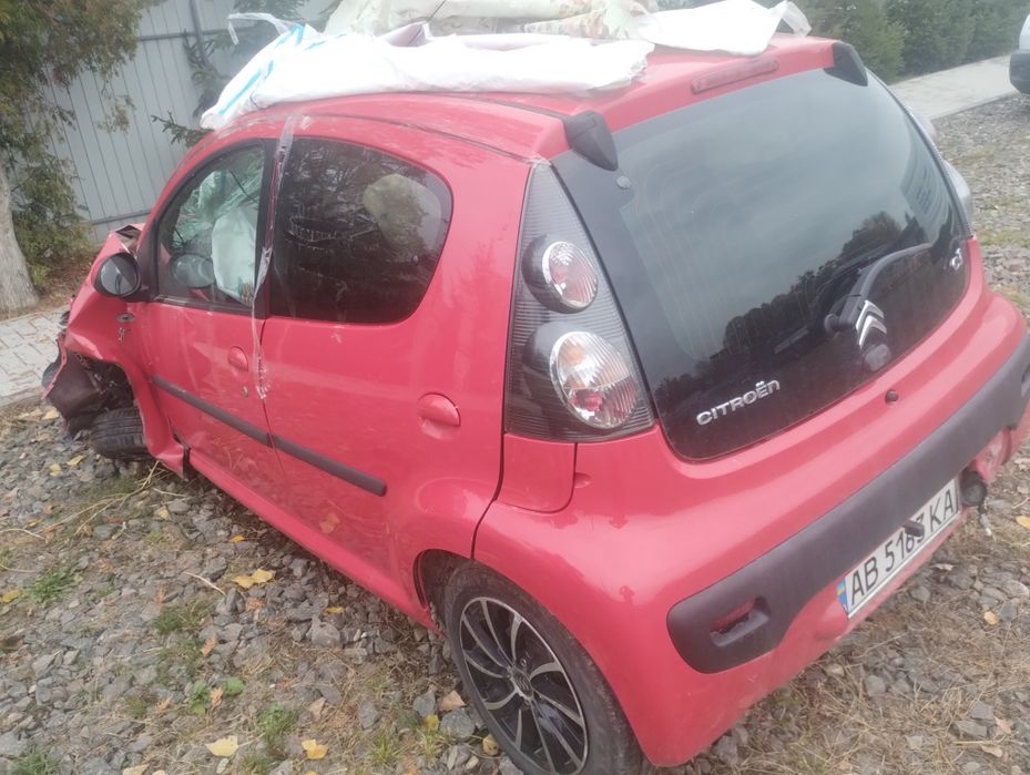 Продам citroën c1 після ДТП 2012 рік
