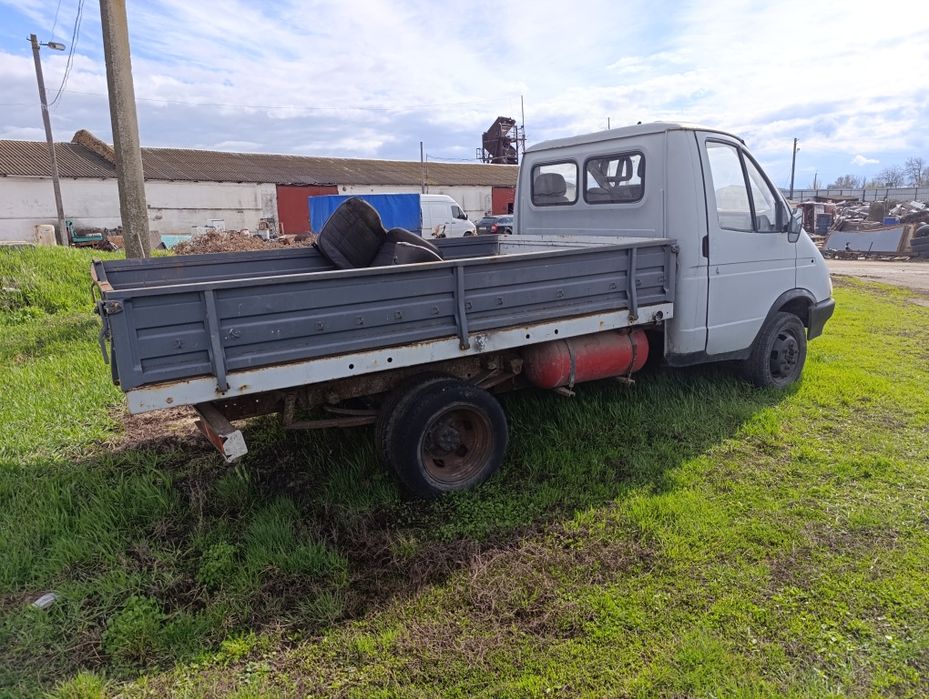 Продам газель ...