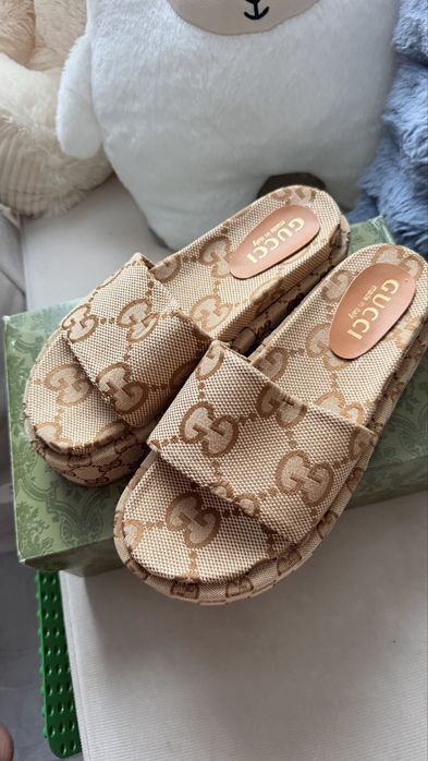 Klapki gucci 40