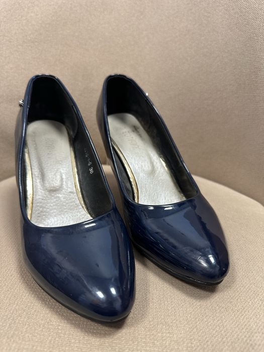 Buty na niskim obcasie