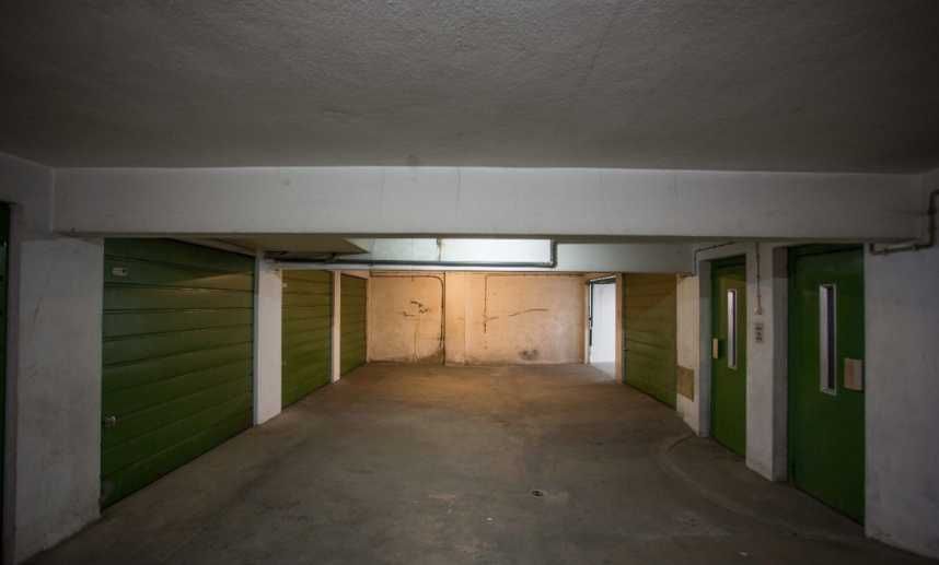 Garagem fechada para arrendar em Vila Nova de Gaia