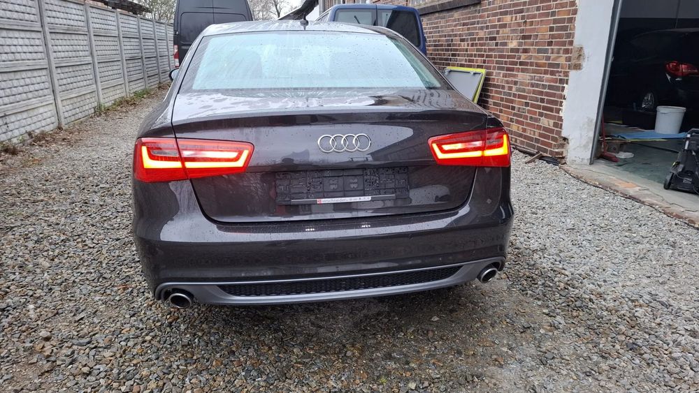 Audi A6 Limousine 3.0 TDI 245PS / QUATTRO / MATRIX / Nawigacja / Alu / SUPER Stan /
