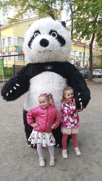 Поздравление Белого и Розового Медведя аниматор Киев и область.