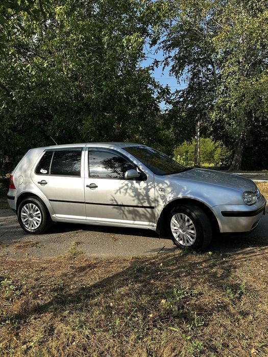 Продам  Volkswagen Golf 4 в доброму стані