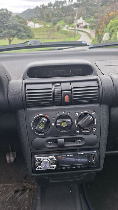 Opel corsa b 2000 1.2 16 válvulas