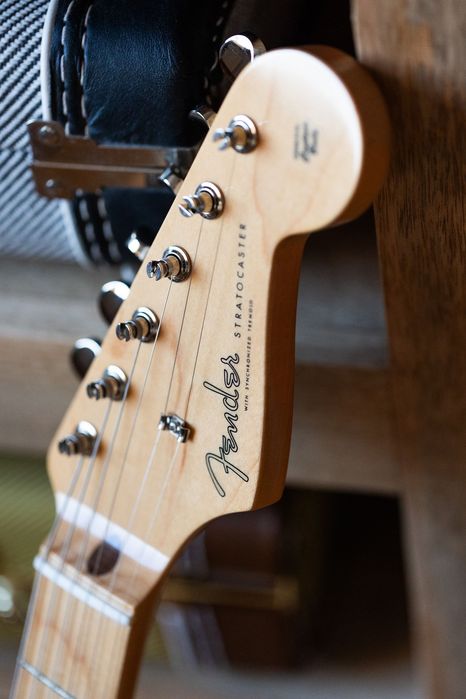 Fender Japan Traditional 50s Stratocaster Maple 2Color Sunburst (NOWY)