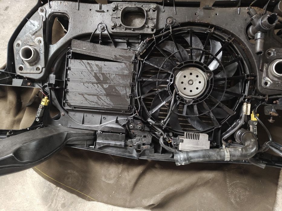 Przedni pas chłodnica chłodnice alt wiskoza audi A4 b6 moduł sterownik