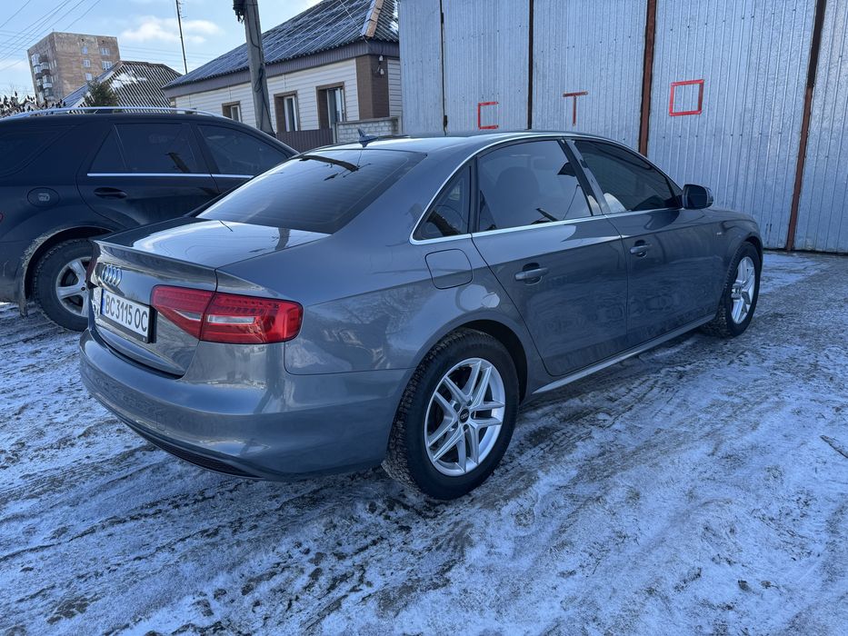 Продам Ауди А4 В8