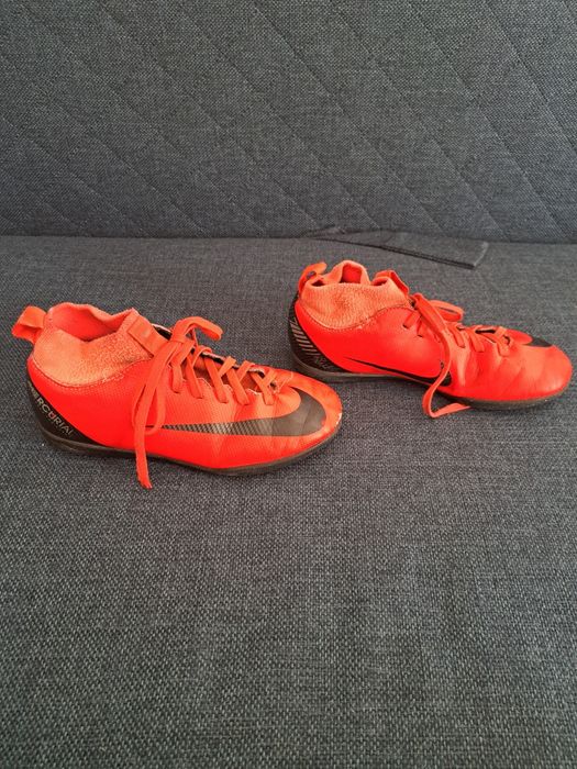 Buty turfy nike.