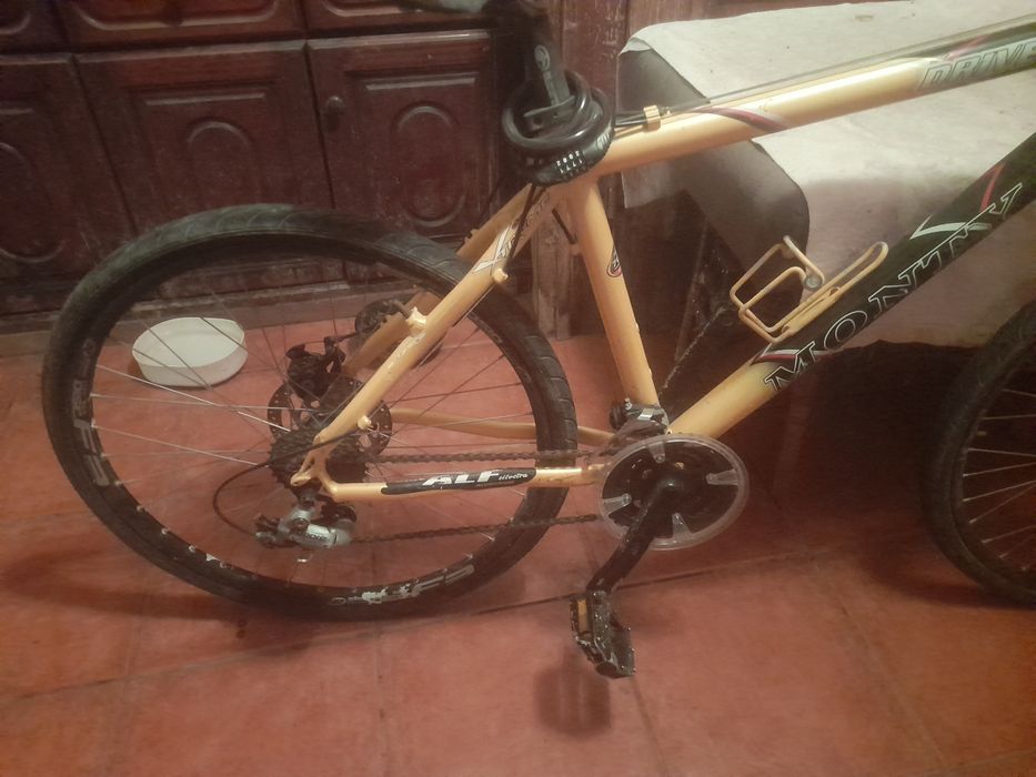 Bicicleta Monty Drive
