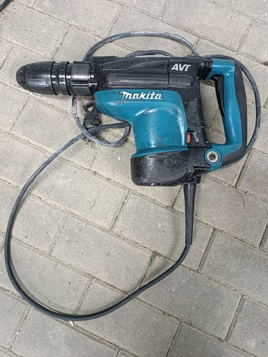 Młoto-wiertarka Makita SDS-PLUS na wynajem