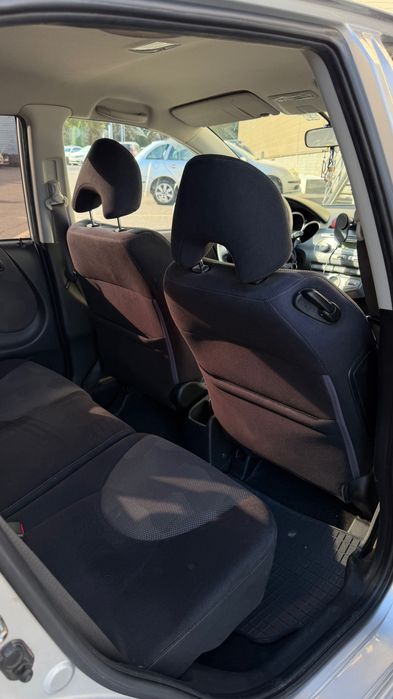 Продам авто Honda Jazz 2007