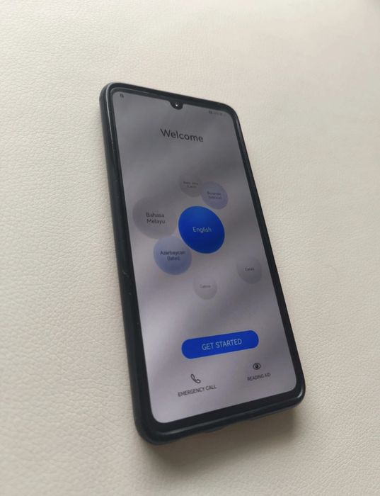 Telefon Huawei p30 z etui